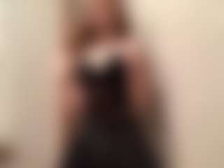 RubyeHieber's Live Sex Cam Show