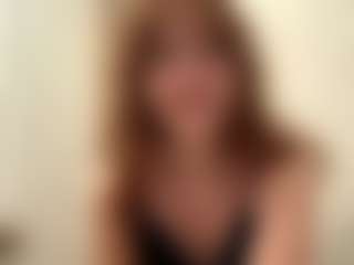 RubyeHieber's Live Sex Cam Show