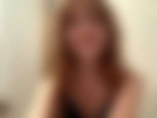 Live cam show with RubyeHieber - Lingerie on LiveSexCams6