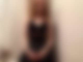 RubyeHieber's Live Sex Cam Show