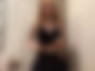 RubyeHieber's Live Sex Cam Show