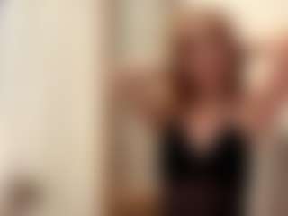 RubyeHieber's Live Sex Cam Show