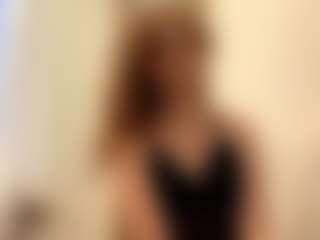 RubyeHieber's Live Sex Cam Show