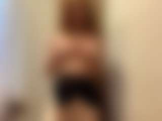 RubyeHieber's Live Sex Cam Show