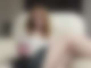 Live cam show with RubyeHieber - Camel Toe on Stripli.com