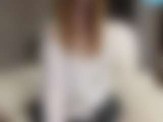 Live cam show with RubyeHieber - Nipple Piercings on SmokeAndPoke