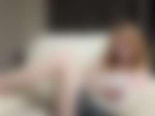 RubyeHieber's Live Sex Cam Show