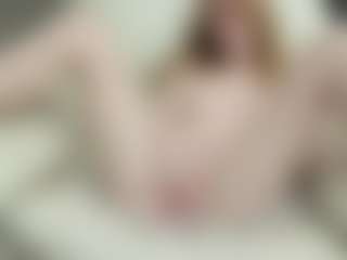 RubyeHieber's Live Sex Cam Show