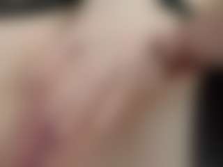 RubyeHieber's Live Sex Cam Show