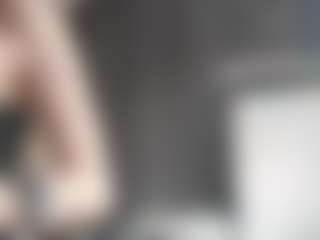 Live cam show with Marry - Squirt Young Adult on Dolls Live