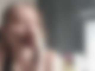 Live-Cam-Show mit Marry - Brown Hair auf Camsoda