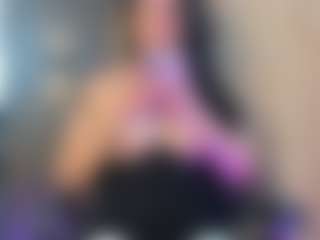 Live cam show with victoriaford - Body Massage on Camsoda