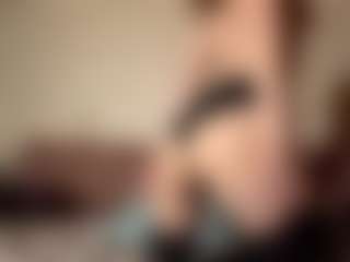 Lia's Live Sex Cam Show