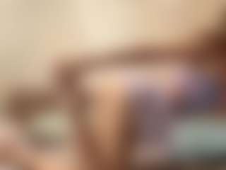 Lia's Live Sex Cam Show