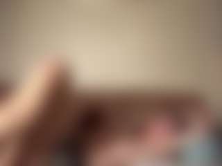 Lia's Live Sex Cam Show