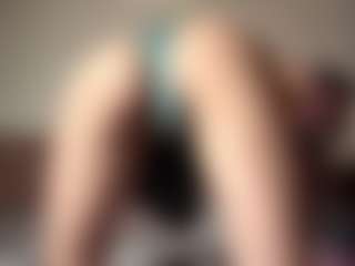 Lia's Live Sex Cam Show