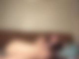 Lia's Live Sex Cam Show