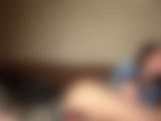Live cam show with Lia - Blue Eyes on testsause.com