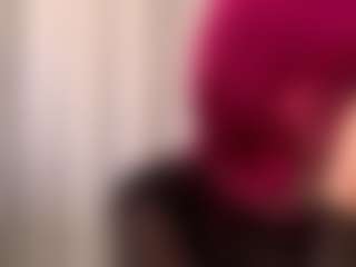 Live cam show with EugeneTroche - Handjob on Camsoda
