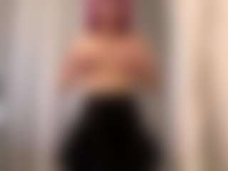 Live cam show with EugeneTroche - Big Tits on Camsoda