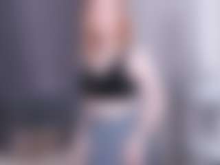 Live cam show with EvitaJustice - Full Nudity on AdultVida.com