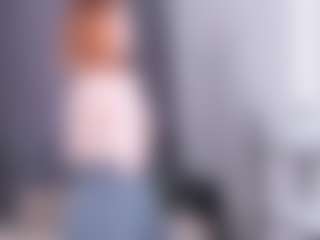 Live cam show with EvitaJustice - Red Hair Teen (18+) on camtv