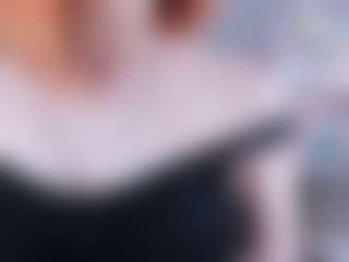 Live cam show with EvitaJustice - Red Hair Teen (18+) on livesuperchat.net