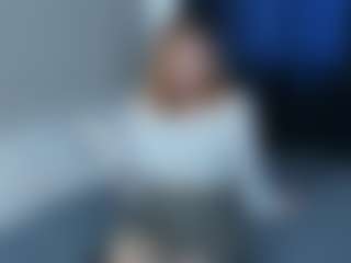 Live cam show with EvitaJustice - Small Tits Mature on Camsoda