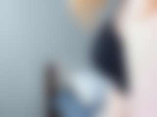 Live cam show with EvitaJustice - Middle Aged on Camsoda