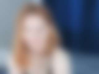 Live-Cam-Show mit EvitaJustice - Red Hair College auf Camsoda