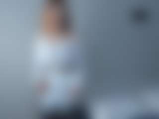 Live cam show with EvitaJustice - Red Hair Young Adult on Camsoda