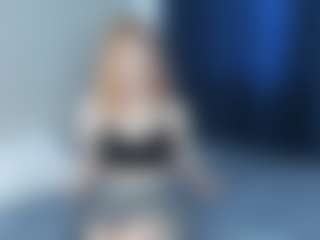Live cam show with EvitaJustice - Mature on Fit Hotties