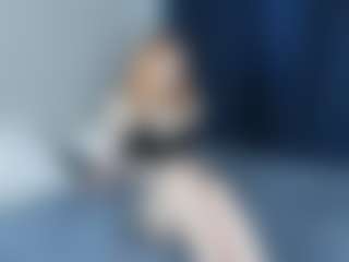 Live cam show with EvitaJustice - Red Hair on Lustler
