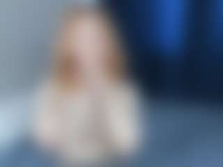 Live cam show with EvitaJustice - Red Hair on googirlz