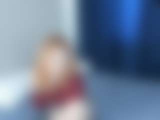 Live cam show with EvitaJustice - Bedroom Red Hair on Camsoda