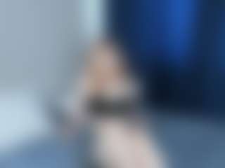 Live cam show with EvitaJustice - Mature Young Adult on Camsoda