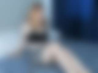 Live cam show with EvitaJustice - Blowjob on xfollow cams