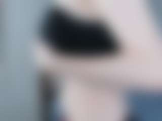 Live cam show with EvitaJustice - Middle Aged on ObeyMaria