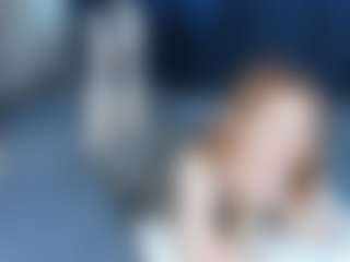 Live cam show with EvitaJustice - Red Hair Young Adult on Streamer API