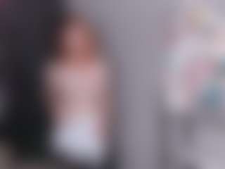 Live cam show with EvitaJustice - Red Hair Amateur on Hubzter Live