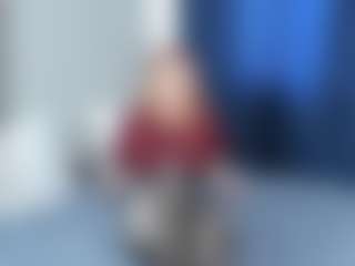 Live cam show with EvitaJustice - Green Eyes on TeamSkeetLive
