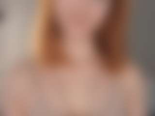 Live cam show with EvitaJustice - Middle Aged on TeamSkeetLive