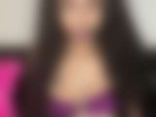 HazelKurrency's Live Sex Cam Show