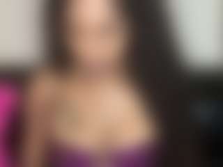 HazelKurrency's Live Sex Cam Show