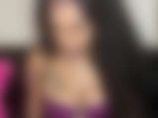HazelKurrency's Live Sex Cam Show