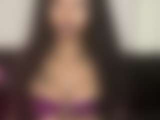 HazelKurrency's Live Sex Cam Show
