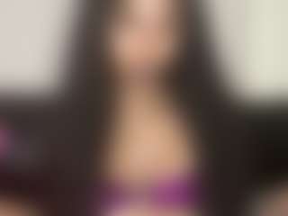 HazelKurrency's Live Sex Cam Show