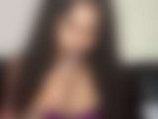 HazelKurrency's Live Sex Cam Show