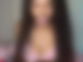 HazelKurrency's Live Sex Cam Show