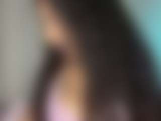 HazelKurrency's Live Sex Cam Show